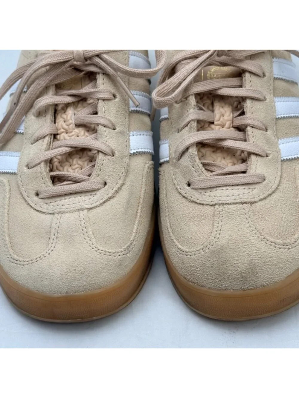 Adidas Gazelle Indoor Beige Suede Sneakers White Stripes Gum Sole Womens 8.5